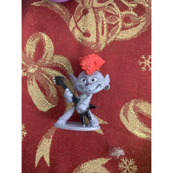 Lot Bundle of Vintage Mini Toys McDonalds Fingerlings Dreamworks Trolls Disney - Picture 11 of 16